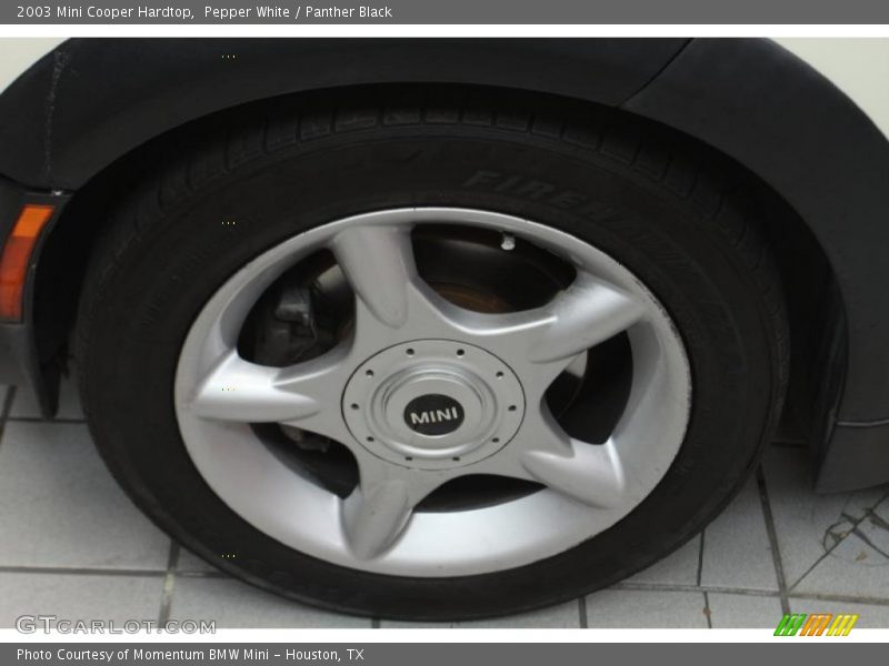 Pepper White / Panther Black 2003 Mini Cooper Hardtop