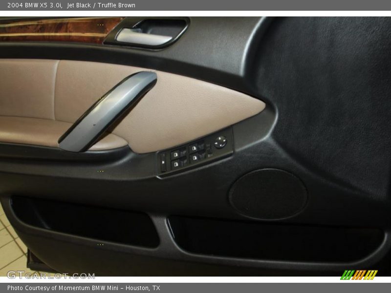 Jet Black / Truffle Brown 2004 BMW X5 3.0i