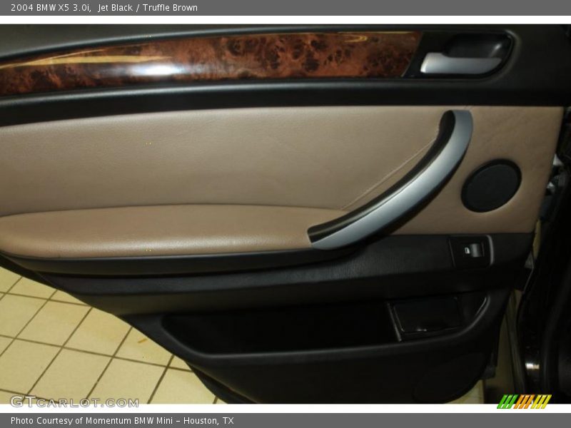 Jet Black / Truffle Brown 2004 BMW X5 3.0i
