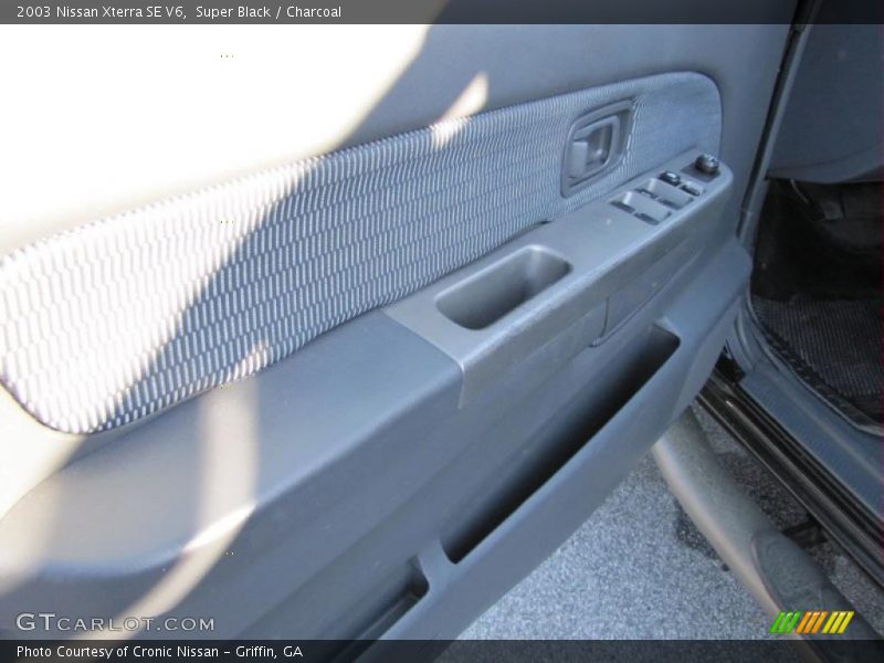Super Black / Charcoal 2003 Nissan Xterra SE V6