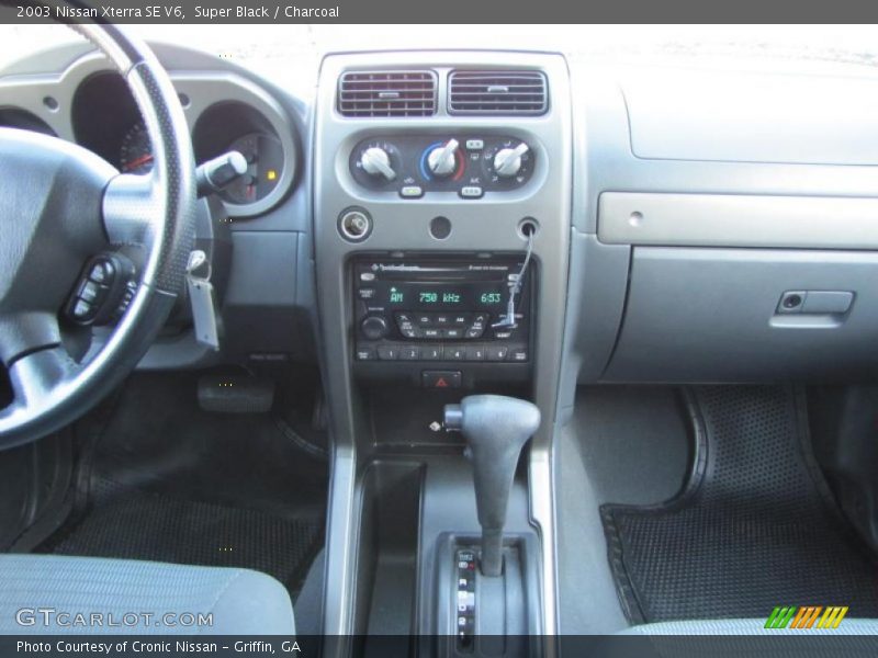 Super Black / Charcoal 2003 Nissan Xterra SE V6