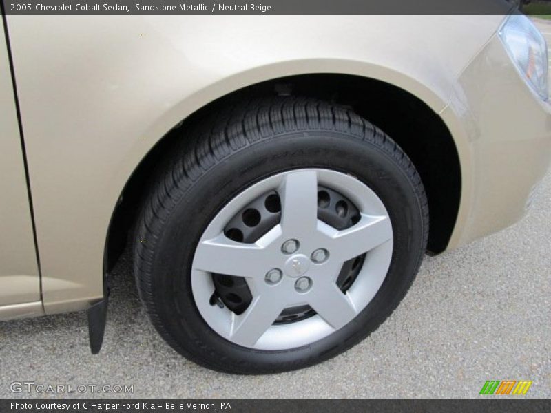 Sandstone Metallic / Neutral Beige 2005 Chevrolet Cobalt Sedan