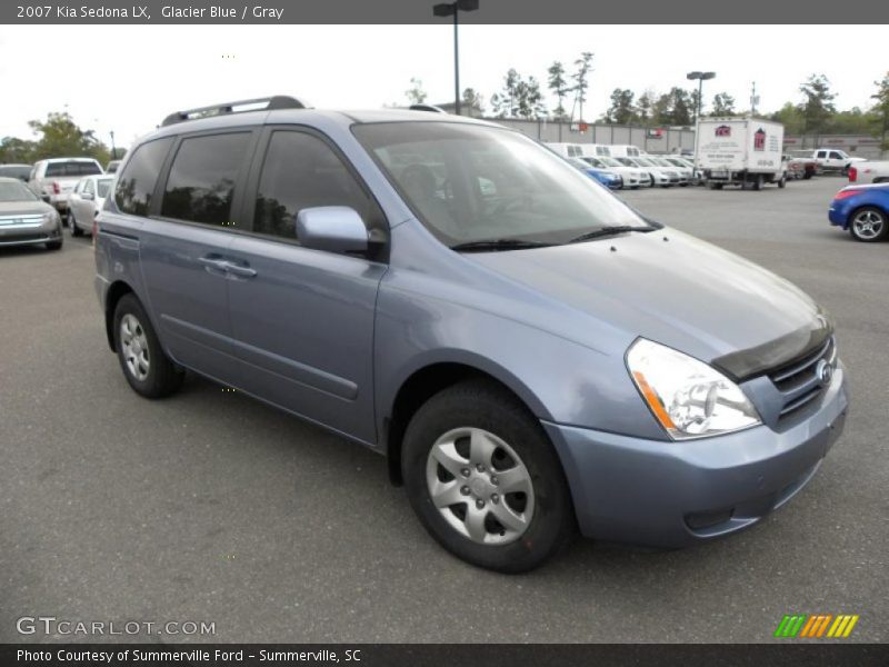 Front 3/4 View of 2007 Sedona LX