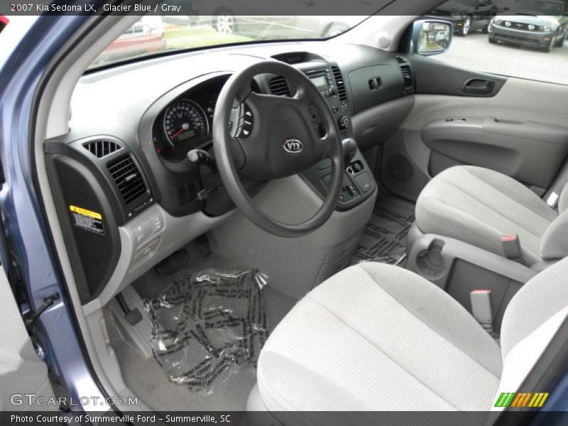  2007 Sedona LX Gray Interior