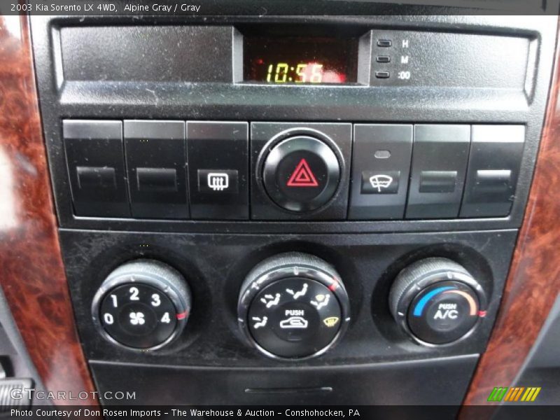 Controls of 2003 Sorento LX 4WD