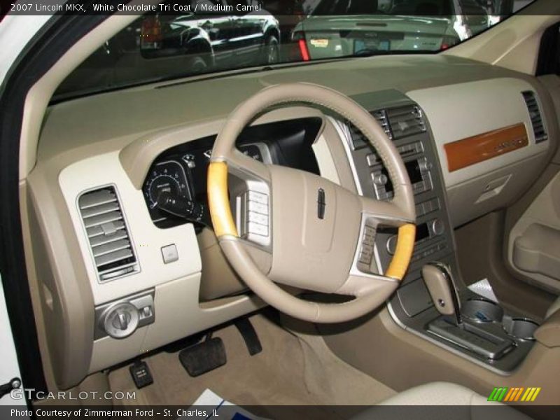White Chocolate Tri Coat / Medium Camel 2007 Lincoln MKX