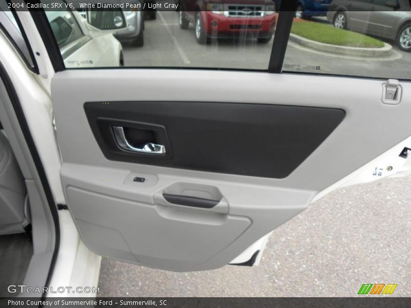 White Diamond Pearl / Light Gray 2004 Cadillac SRX V6