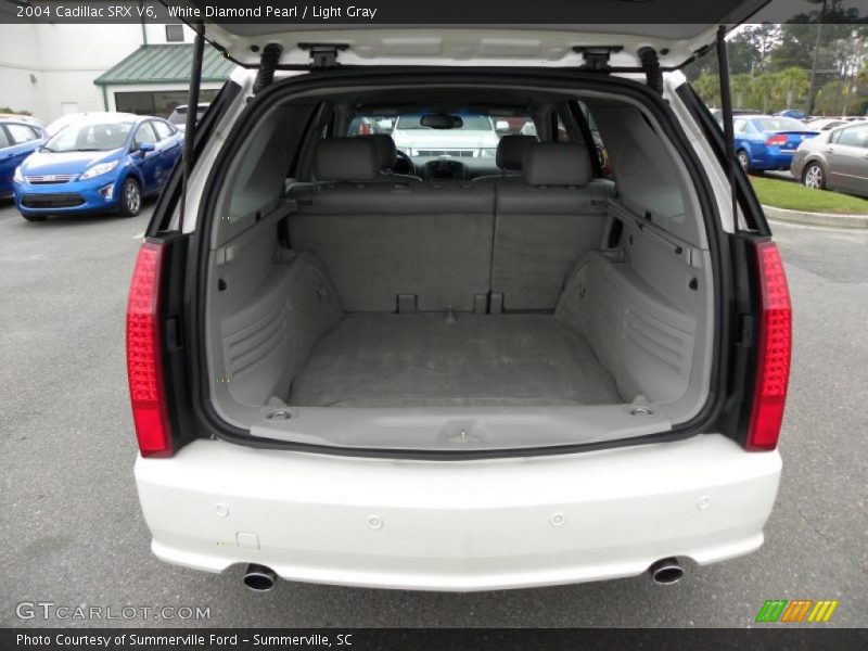 White Diamond Pearl / Light Gray 2004 Cadillac SRX V6