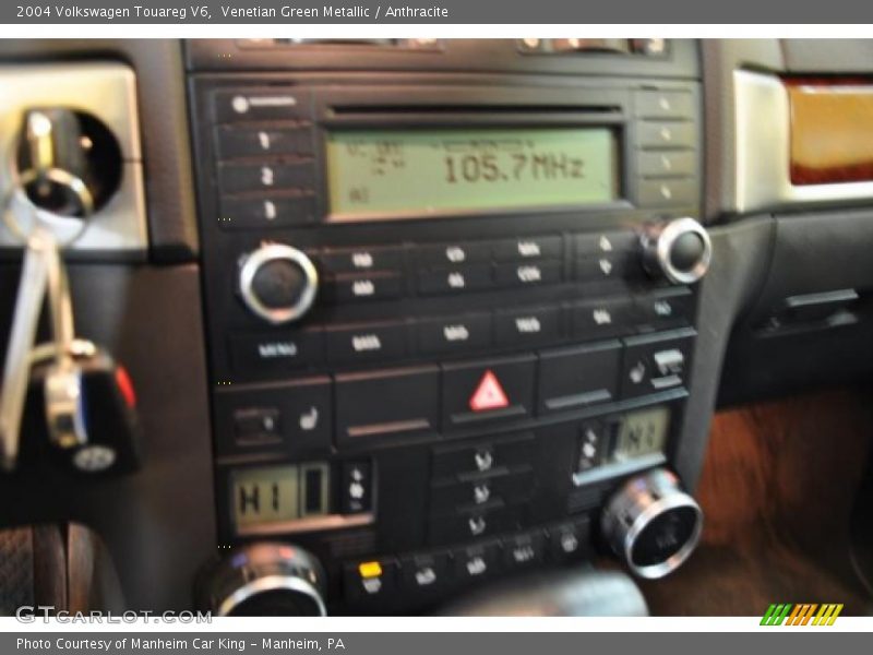 Venetian Green Metallic / Anthracite 2004 Volkswagen Touareg V6
