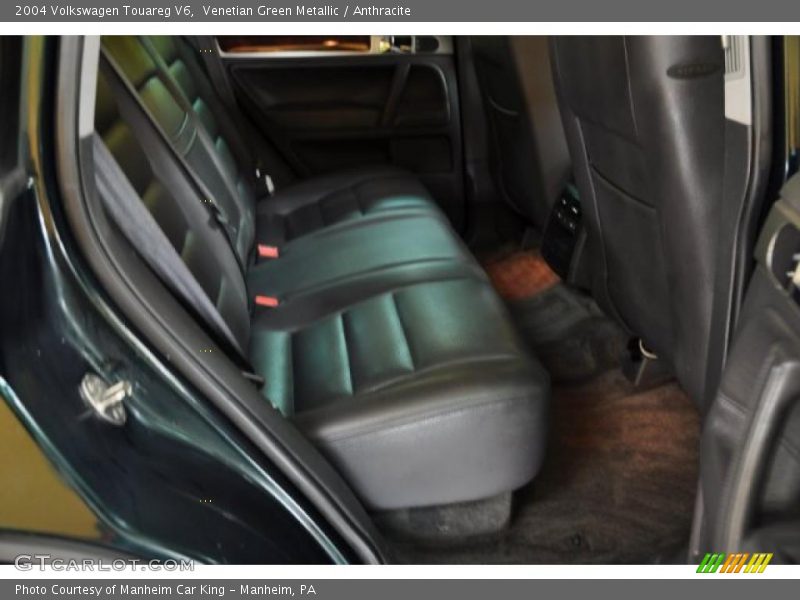 Venetian Green Metallic / Anthracite 2004 Volkswagen Touareg V6
