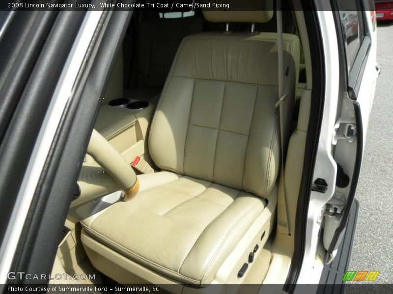 White Chocolate Tri Coat / Camel/Sand Piping 2008 Lincoln Navigator Luxury