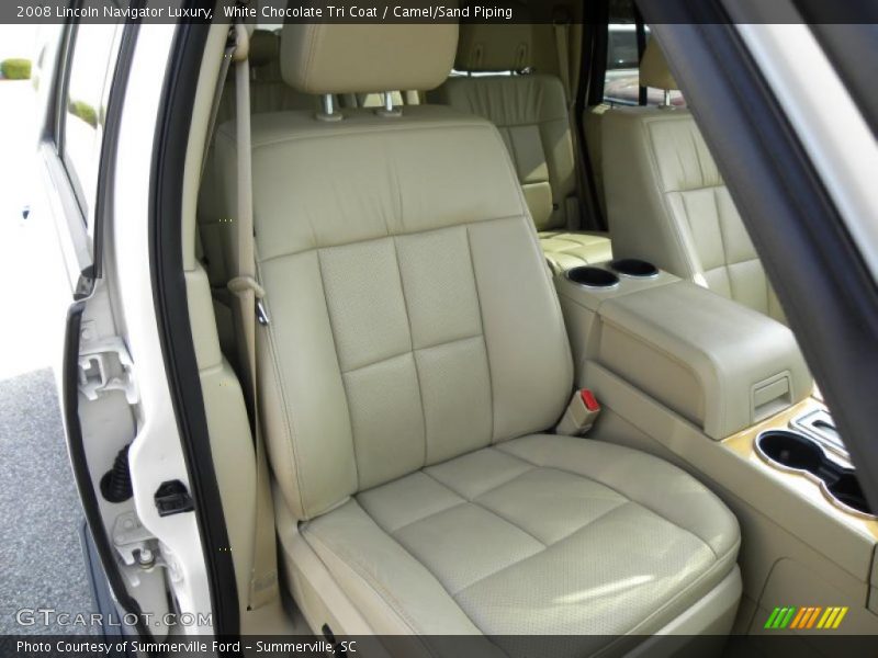 White Chocolate Tri Coat / Camel/Sand Piping 2008 Lincoln Navigator Luxury