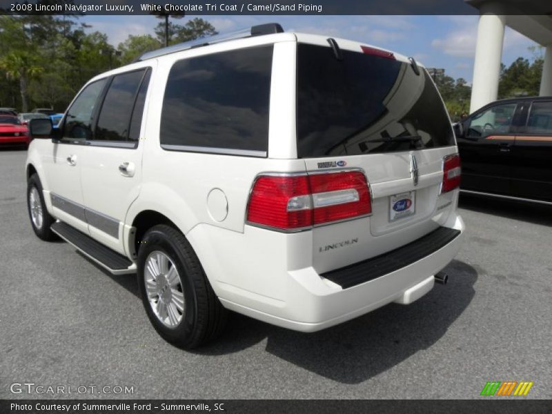 White Chocolate Tri Coat / Camel/Sand Piping 2008 Lincoln Navigator Luxury