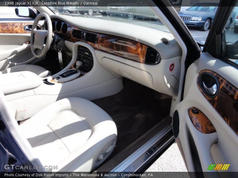  1998 XJ XJ8 Oatmeal Interior