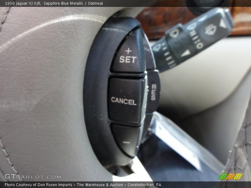 Controls of 1998 XJ XJ8
