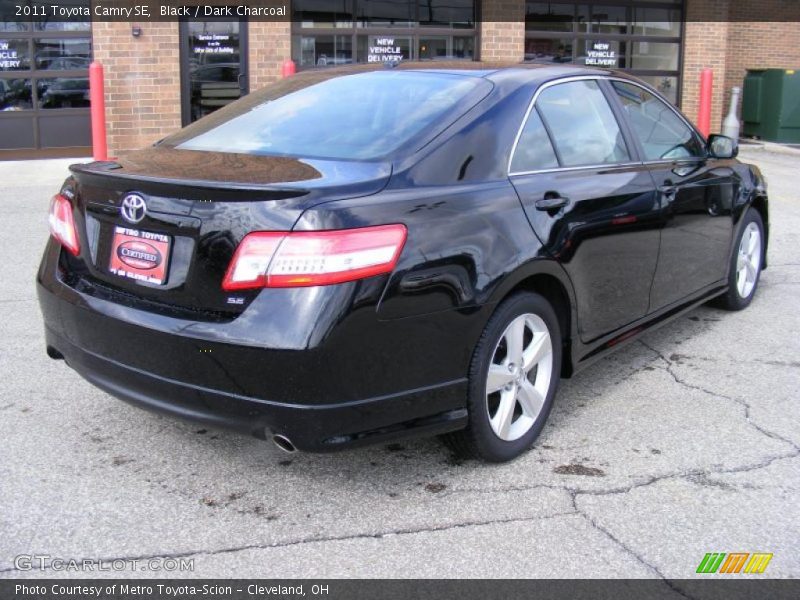 Black / Dark Charcoal 2011 Toyota Camry SE