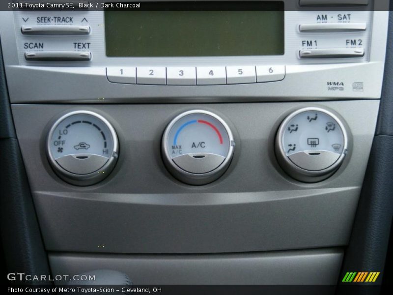 Black / Dark Charcoal 2011 Toyota Camry SE