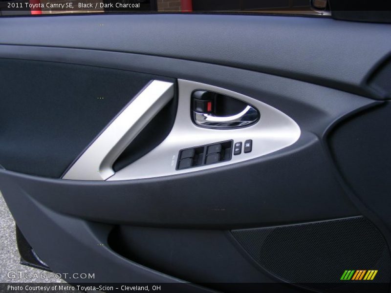 Black / Dark Charcoal 2011 Toyota Camry SE