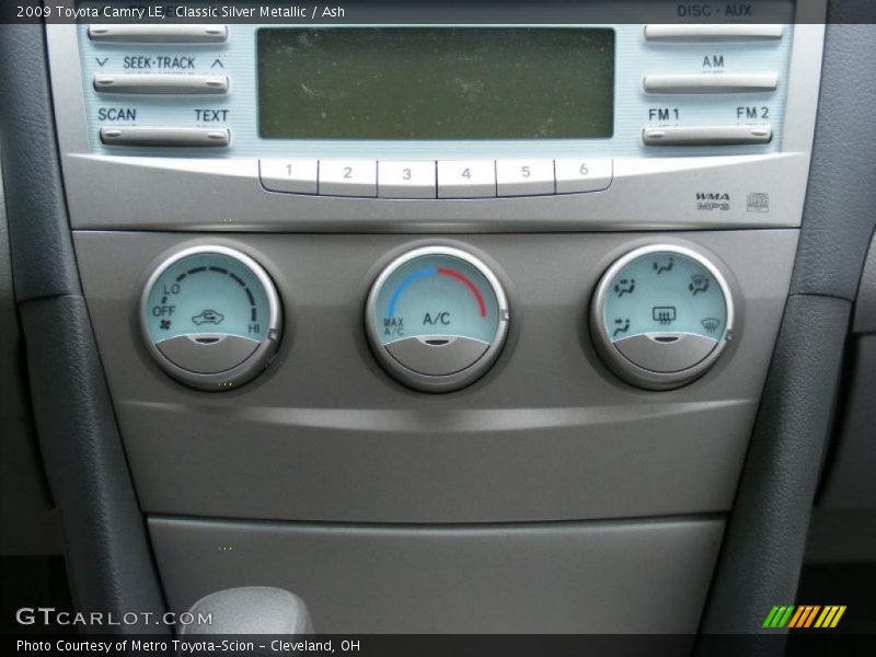 Classic Silver Metallic / Ash 2009 Toyota Camry LE