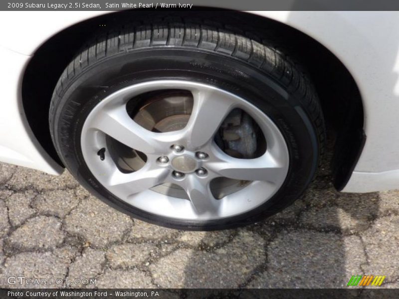 Satin White Pearl / Warm Ivory 2009 Subaru Legacy 2.5i Sedan