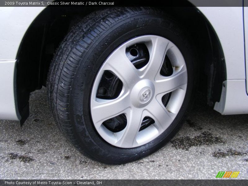 Classic Silver Metallic / Dark Charcoal 2009 Toyota Matrix S