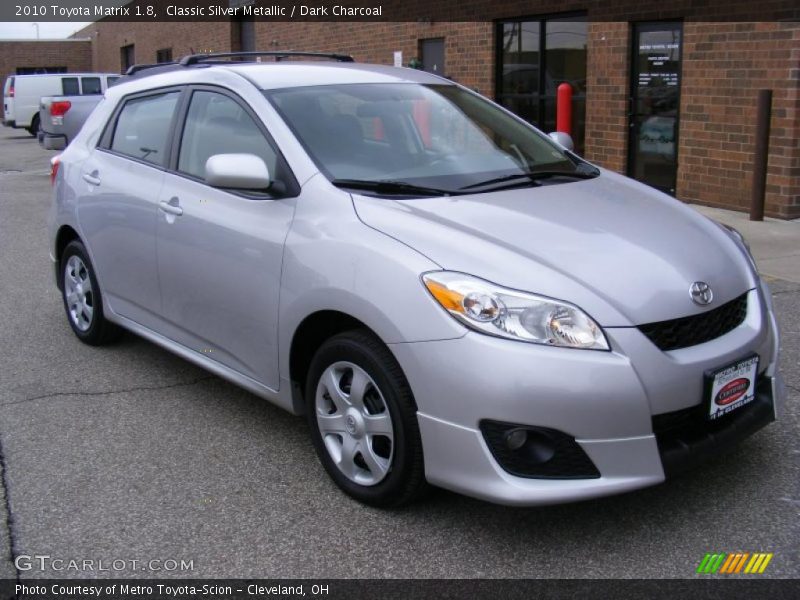 Classic Silver Metallic / Dark Charcoal 2010 Toyota Matrix 1.8