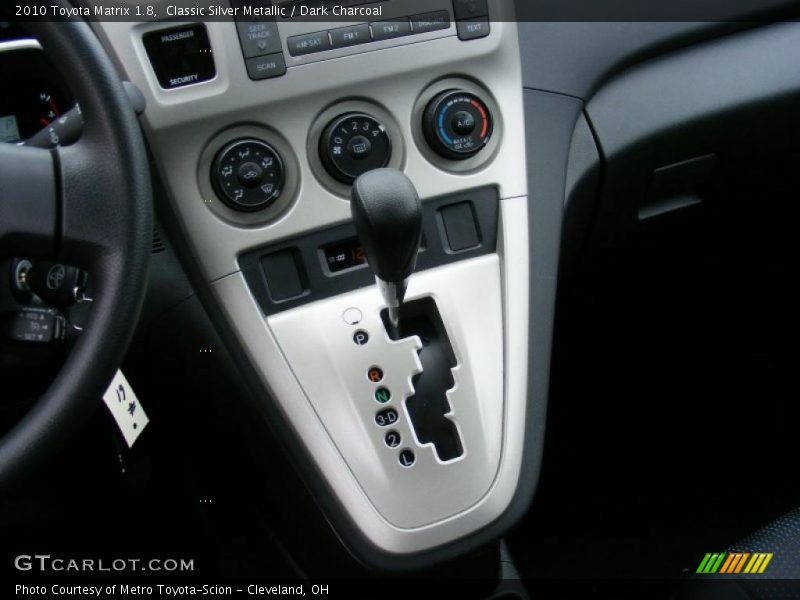 Classic Silver Metallic / Dark Charcoal 2010 Toyota Matrix 1.8