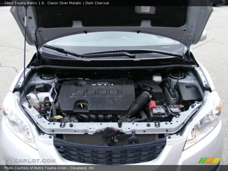 Classic Silver Metallic / Dark Charcoal 2009 Toyota Matrix 1.8