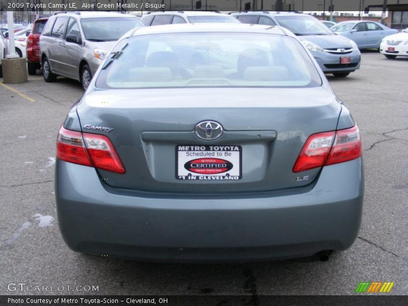 Aloe Green Metallic / Bisque 2009 Toyota Camry LE