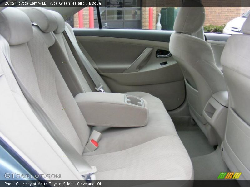 Aloe Green Metallic / Bisque 2009 Toyota Camry LE