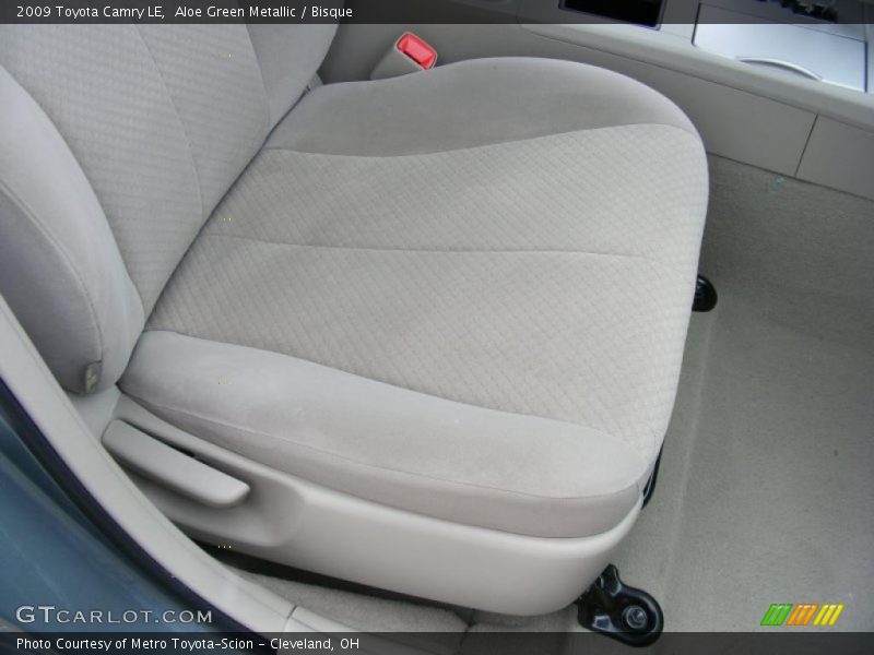 Aloe Green Metallic / Bisque 2009 Toyota Camry LE
