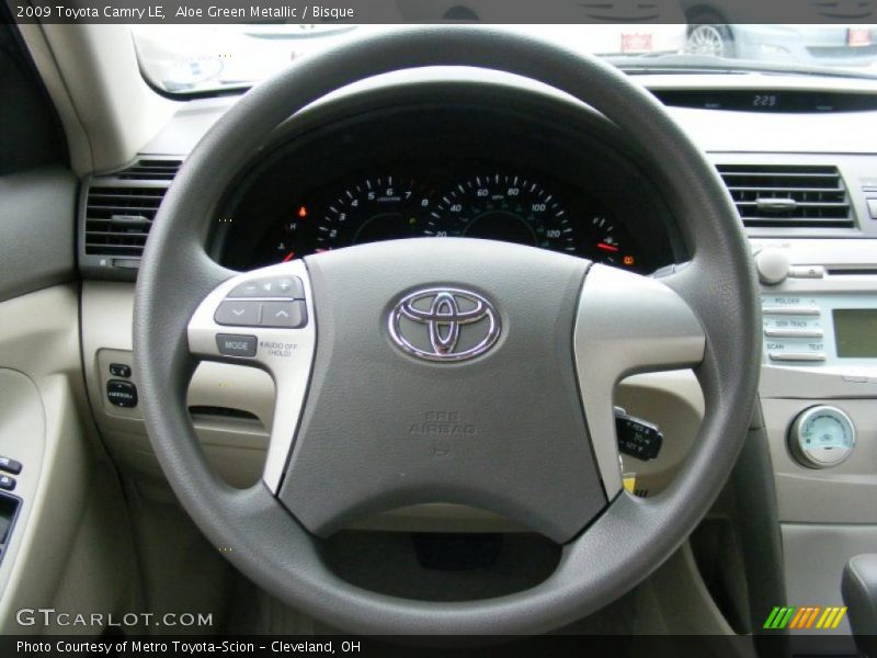 Aloe Green Metallic / Bisque 2009 Toyota Camry LE