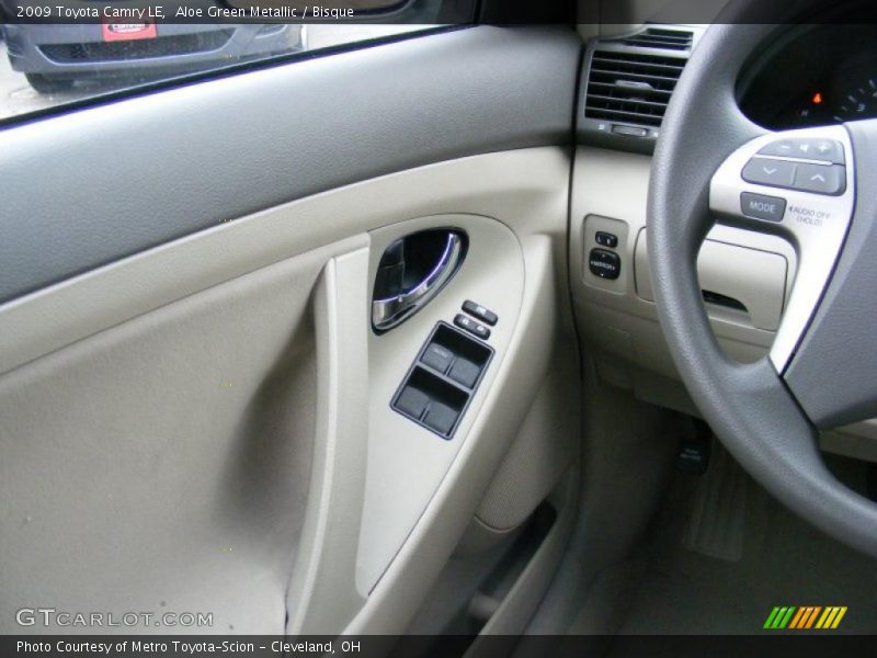 Aloe Green Metallic / Bisque 2009 Toyota Camry LE