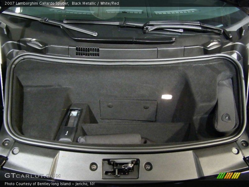  2007 Gallardo Spyder Trunk