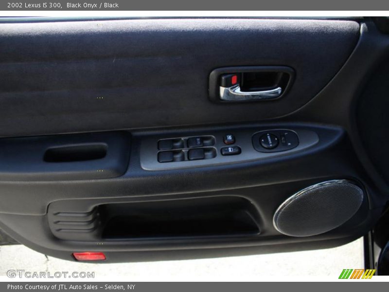 Black Onyx / Black 2002 Lexus IS 300