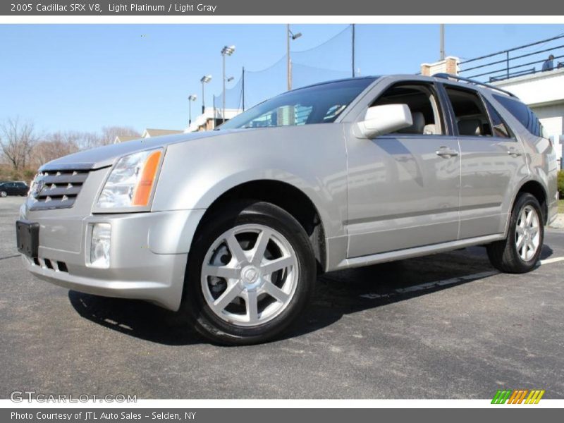 Light Platinum / Light Gray 2005 Cadillac SRX V8