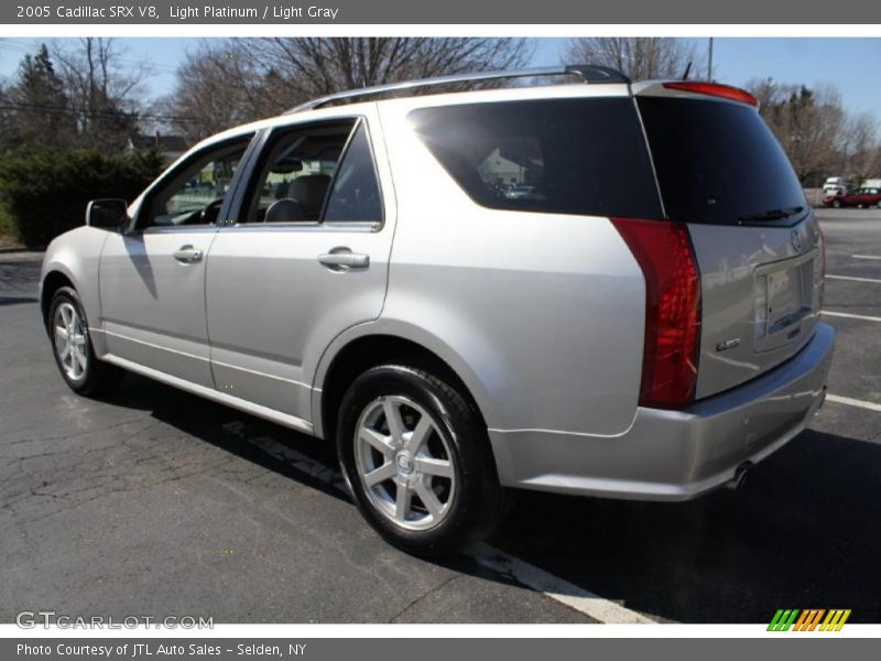 Light Platinum / Light Gray 2005 Cadillac SRX V8