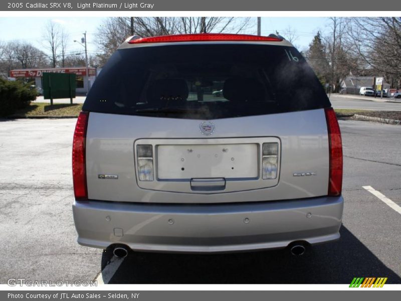 Light Platinum / Light Gray 2005 Cadillac SRX V8