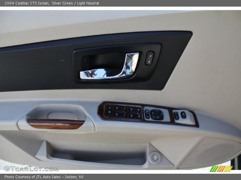 Silver Green / Light Neutral 2004 Cadillac CTS Sedan