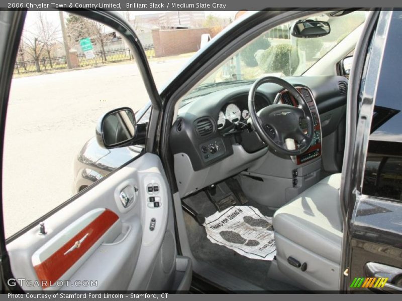 Brilliant Black / Medium Slate Gray 2006 Chrysler Town & Country Limited