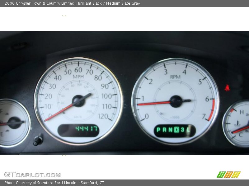 Brilliant Black / Medium Slate Gray 2006 Chrysler Town & Country Limited