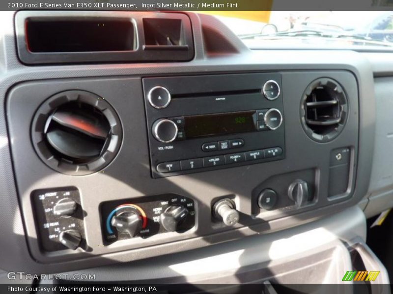 Controls of 2010 E Series Van E350 XLT Passenger