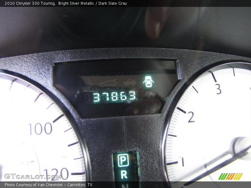 Bright Silver Metallic / Dark Slate Gray 2010 Chrysler 300 Touring