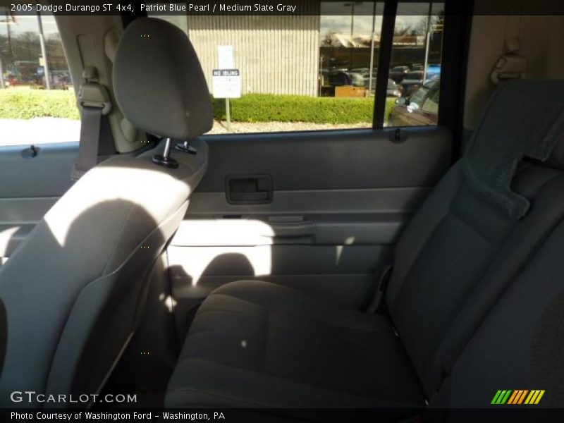 Patriot Blue Pearl / Medium Slate Gray 2005 Dodge Durango ST 4x4