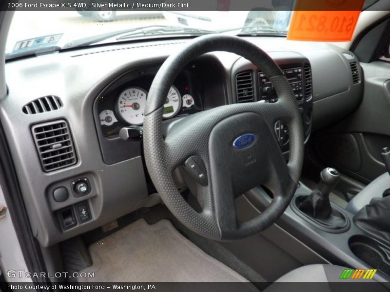 Silver Metallic / Medium/Dark Flint 2006 Ford Escape XLS 4WD