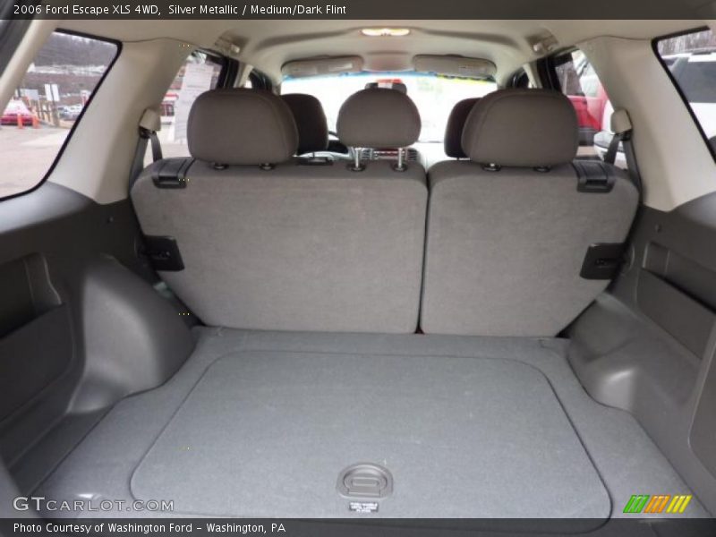 Silver Metallic / Medium/Dark Flint 2006 Ford Escape XLS 4WD