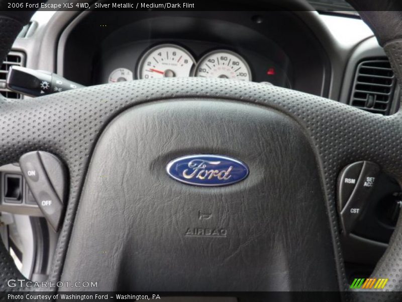 Silver Metallic / Medium/Dark Flint 2006 Ford Escape XLS 4WD