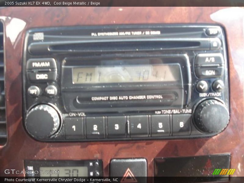 Cool Beige Metallic / Beige 2005 Suzuki XL7 EX 4WD