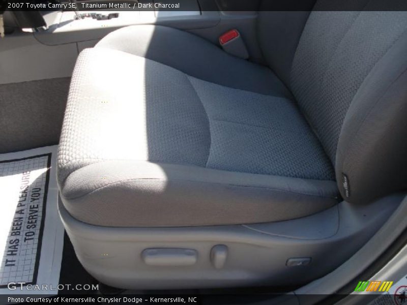 Titanium Metallic / Dark Charcoal 2007 Toyota Camry SE