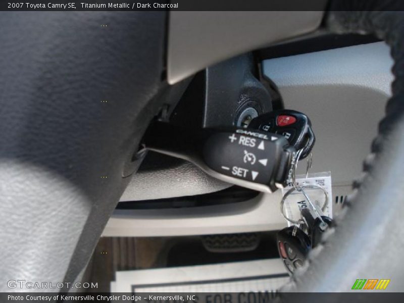 Titanium Metallic / Dark Charcoal 2007 Toyota Camry SE